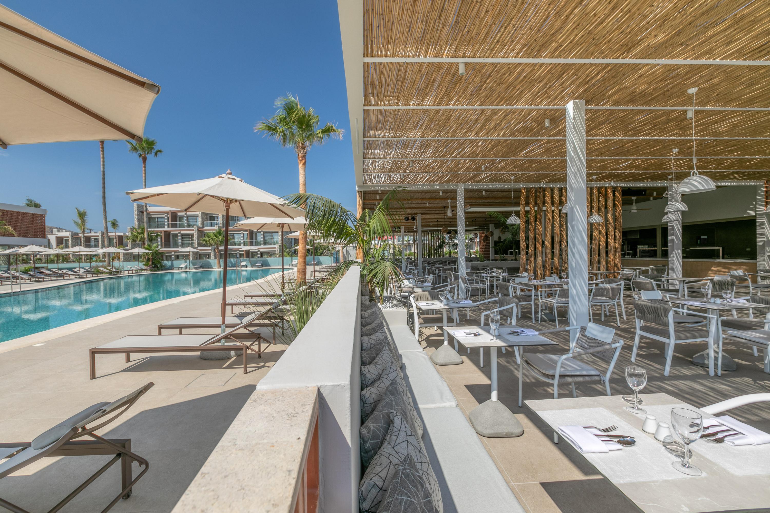 Utopia Blu Hotel ตีกากี ภายนอก รูปภาพ